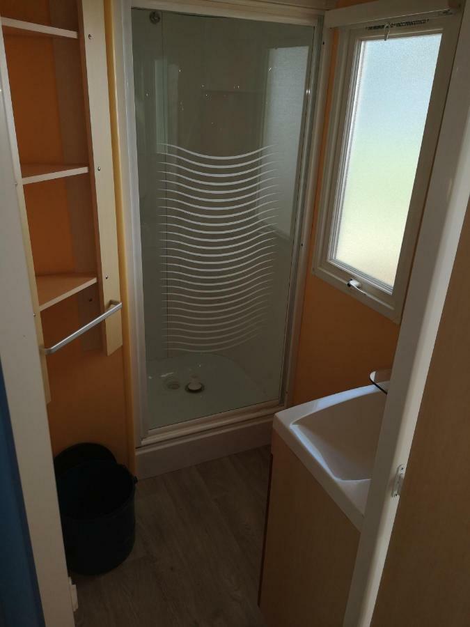Mobil Home Climatise En Vendee La Boissiere-de-Montaigu Buitenkant foto
